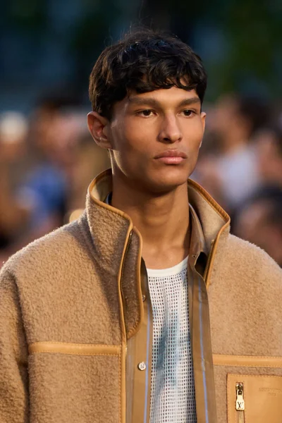 Look 146